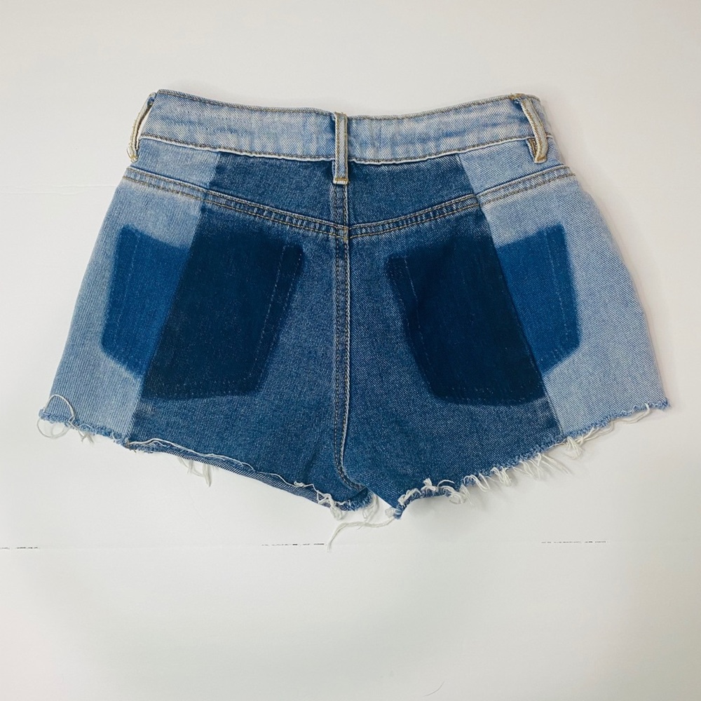 PacSun Denim Shorts - Picture 2 of 3